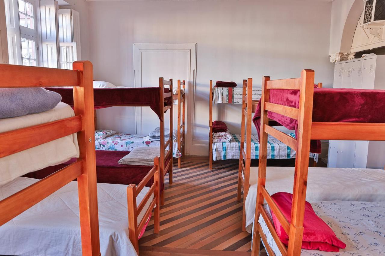 Vila Santa Eulalia Hostel Пелотас Экстерьер фото
