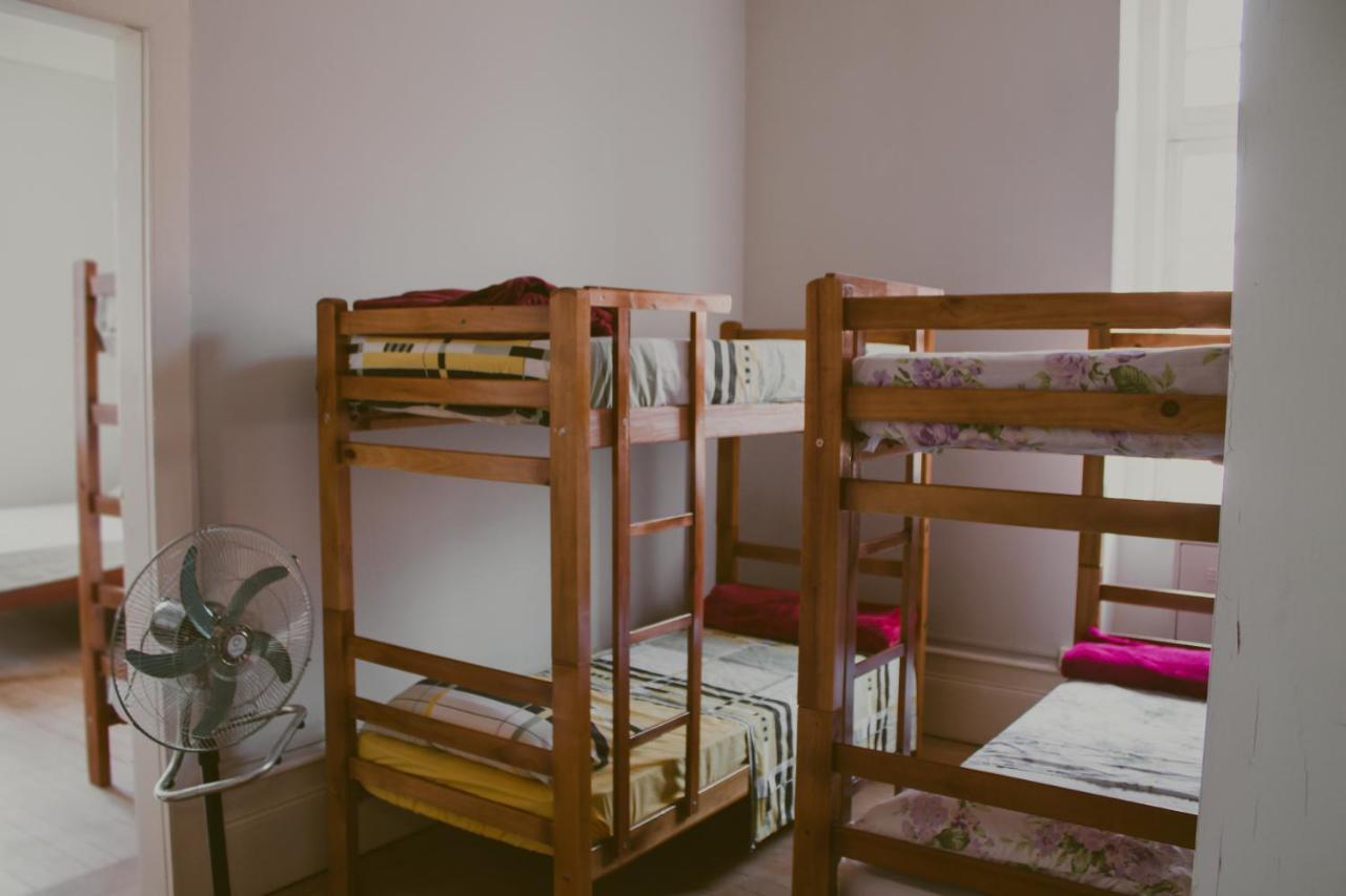 Vila Santa Eulalia Hostel Пелотас Экстерьер фото