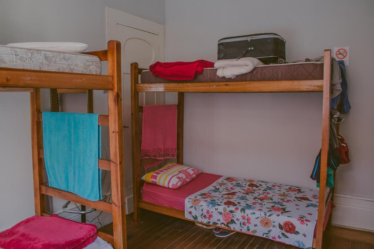 Vila Santa Eulalia Hostel Пелотас Экстерьер фото